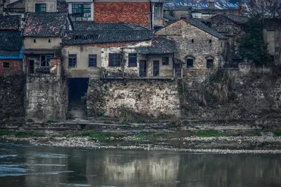 Once a Bustling Trading Port, Now a Desolate Ruin—Is Its Future Plagued by Misfortune or Full of Promise?