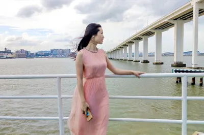 珠海澳門新玩法：豪華遊輪乘風破浪，90分鐘打卡大灣區最美夜景