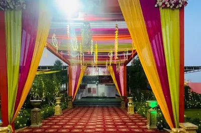 Pinkcity Waterpark & Restaurant