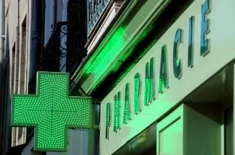 Boticinal Pharmacy: The Savvy Shopper’s Guide to Paris Pharmacies