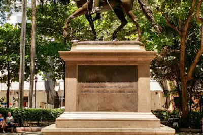Simon Bolivar Park