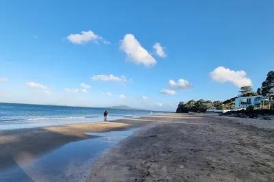 Mairangi Bay Beach