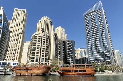 The Black Boats - Boat Tour Dubai