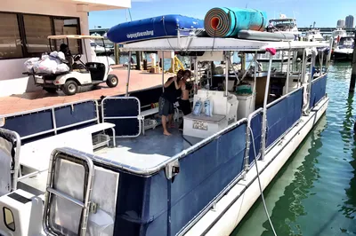 South Beach Party Boats