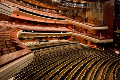 Lyric Theatre