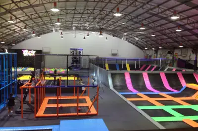 Bounce Street Asia - Trampoline Park