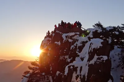 The Splendor of Huangshan Is Boundless, Worth Climbing Again and Again – A Travelogue of Early Winter 2015