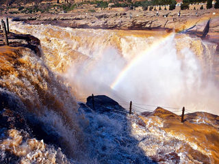 Singing the Yellow River at Hukou Waterfall: A Peerless Duet Between Shanxi and Shaanxi!
