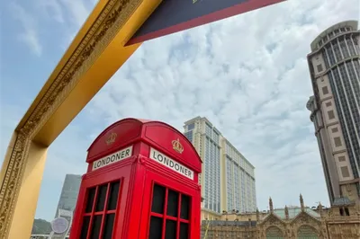 A Guide to The Londoner Macao: Dining, Entertainment & Shopping All in One
