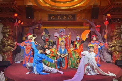 洛艺剧院(丽景门店)