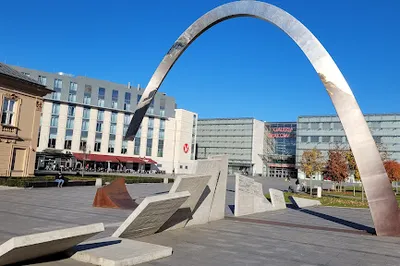 Plac Jana Nowaka-Jeziorańskiego