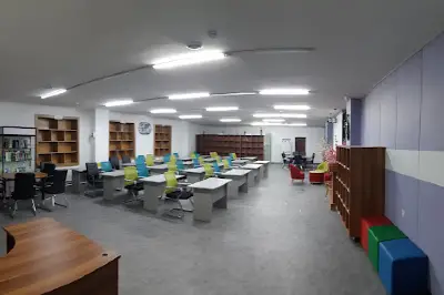 Хан-Уул дүүргийн соёлын ордон Khan-Uul District Cultural Centre