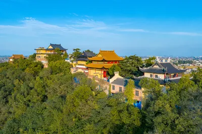 Riverside Town Jingjiang: Beyond Soup Dumplings and Pork Jerky, What Kind of City Is It?