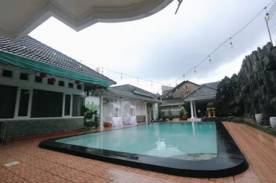 Villa Srimanganti