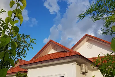 HOUSTAR