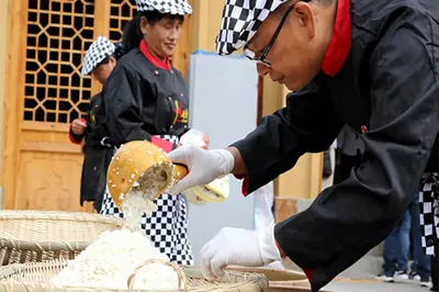 房縣土城黃酒，旅遊路上的佳釀