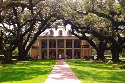 Old River Road Plantation Adventure