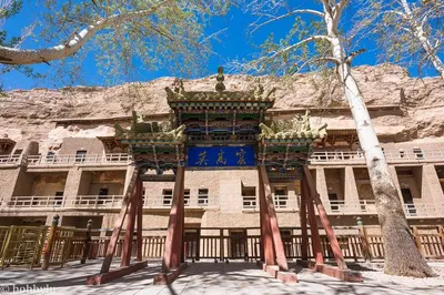 A world-renowned cultural heritage site, also a scenic area with visitor limits and photography bans - the mysterious Mogao Caves