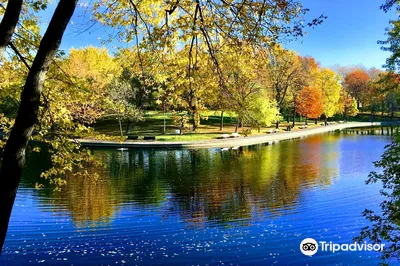 La Fontaine Park