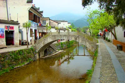 Anhui Tourism: A Tour of Jixi Longchuan Ziyuan (Photos)