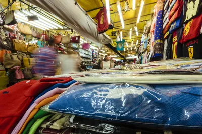 Silom Square Market