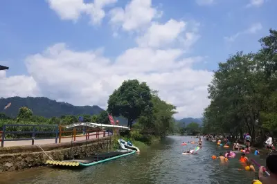 Zhongyong Lotus Island
