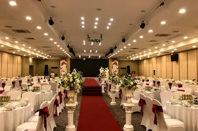 Van Hoa Wedding Center