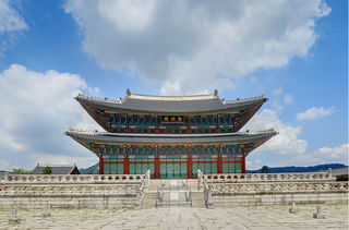 Seoul | Autumn Palace Tour: Visit and Experience the 5 Great Palaces