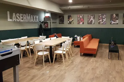 LaserMaxx