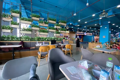 tiNiWorld GigaMall