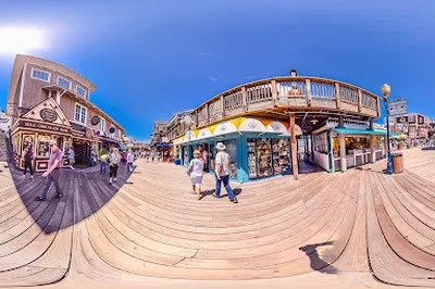 San Francisco Carousel & Bay Plunge at Pier 39
