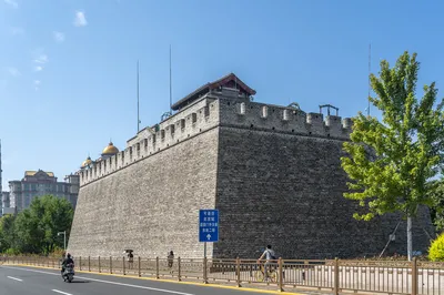 Heaven Within Reach: Ascending the Ancient Observatory