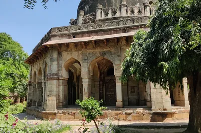 Sikandar Lodhi Tomb