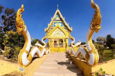 Wat Samakkhi Pracharam
