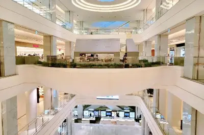 韩国购物攻略之哪家韩国百货店特别又舒适？体验迪士尼快闪百货店