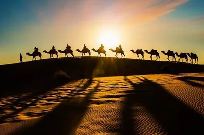 Dunhuang: Why Is This Small Oasis Surrounded by Desert and Gobi Praised as the Confluence Center of World Civilizations?