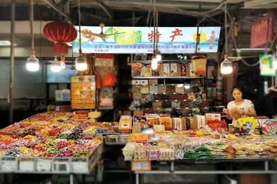 廈門八市30多年特產營業，便宜又實在，當伴手禮更是絕絕子