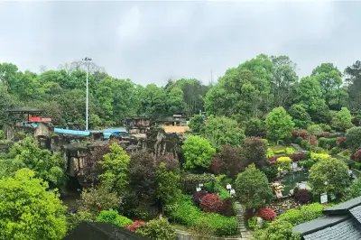 Ningxiang Hagtang Purple Dragon Bay Hot Spring Resort Area