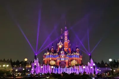 How to Play at the Reopened Shanghai Disneyland? This Might Be the Ultimate Guide Right Now!