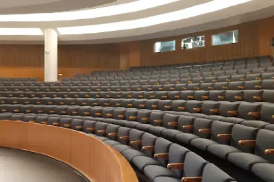 Enav Cultural Center