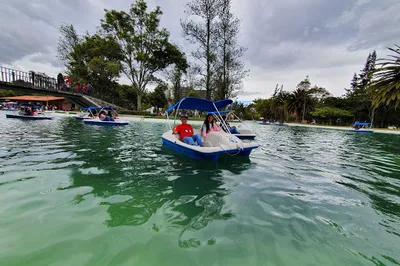 Laguna del parque La Carolina