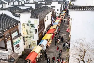 Road Trip to Qiandao Lake’s Wenyuan Lion City: Rediscovering Lost New Year Traditions with Mom