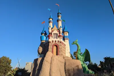 Sherman Oaks Castle Park