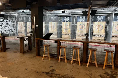MANIAX Axe Throwing - MELBOURNE CBD