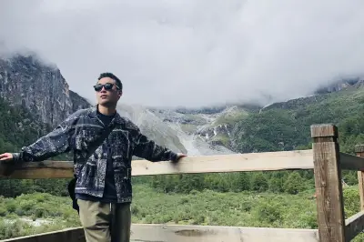 初見7月的稻城亞丁：在沒有你的他鄉，獨自流浪 重慶出發——成都——稻城