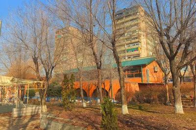 David Anhakht Park
