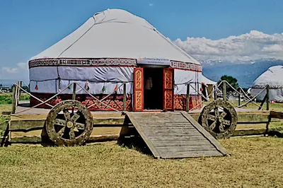 Almatinskiye Sakskiye Kurgany