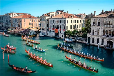 Redefine Your Venetian Journey