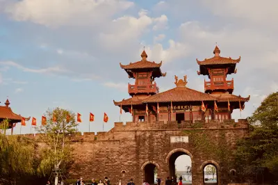 Chu City, East Lake