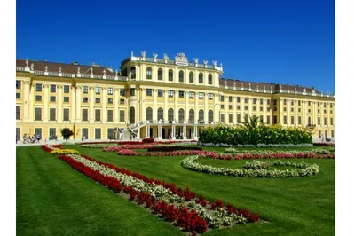A Romantic Trip to Vienna – A Travel Guide for Couples!